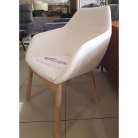 PAGED - WYPRZEDAŻ M BIG TUK Fotel dąb | Dąb Bielony | Tkanina Piano 01 | DOSTĘPNE OD RĘKI